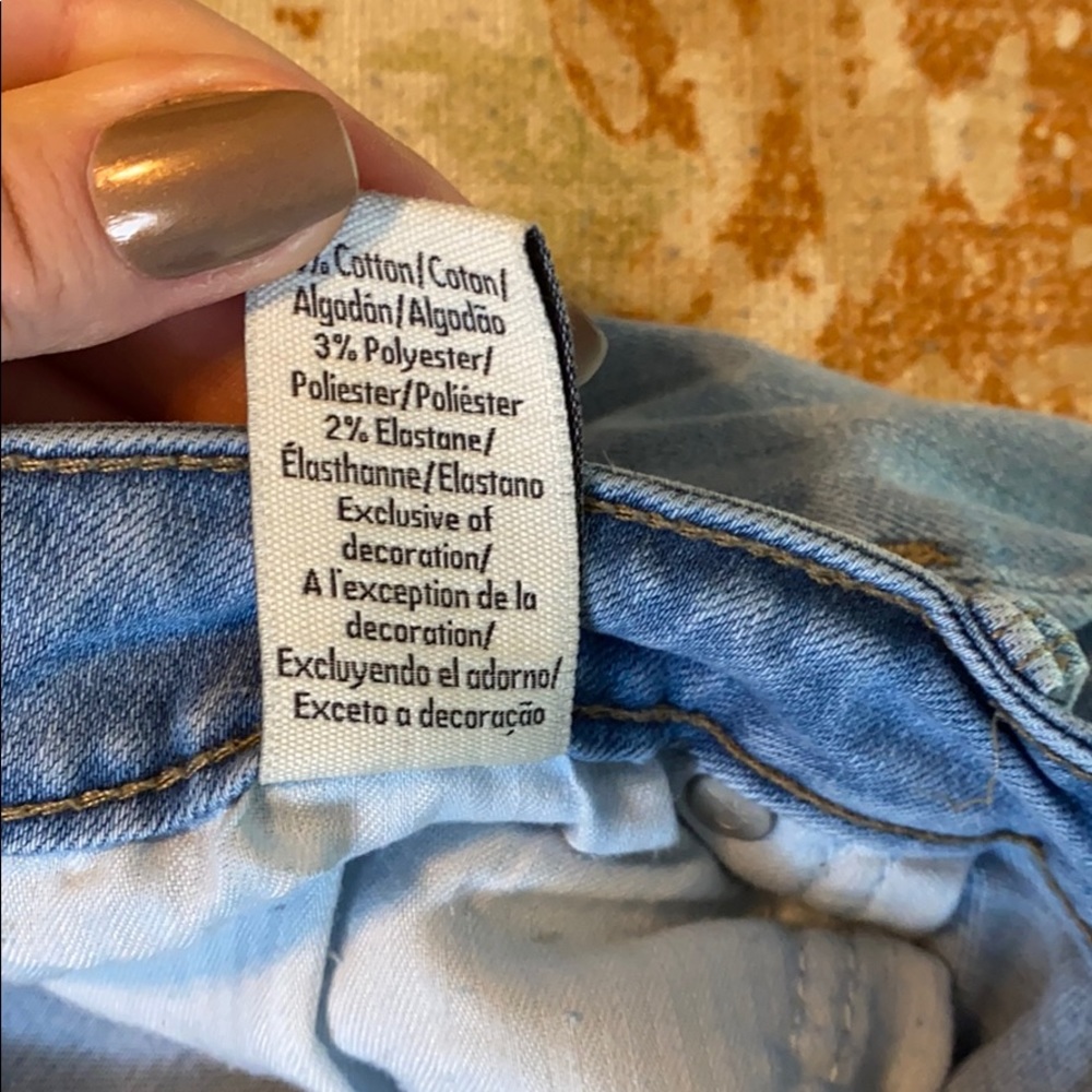 Calvin Klein Bermuda Shorts - Picture 5 of 8